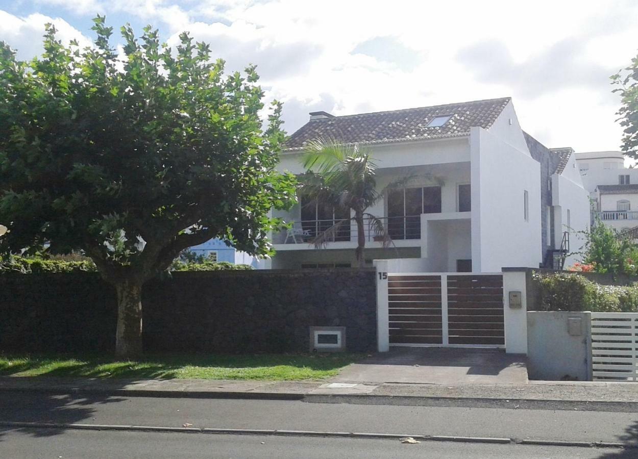 Valmoa Apartment Praia da Vitória Екстериор снимка